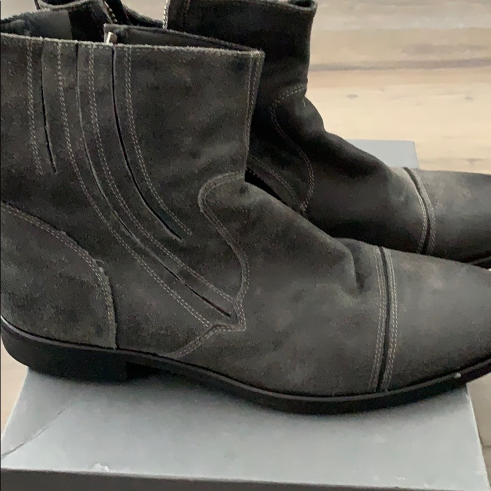 John Varvatos